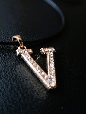 Gold Tone Crystal Initial V Pendant Necklace Charm Rhinestone Letter V